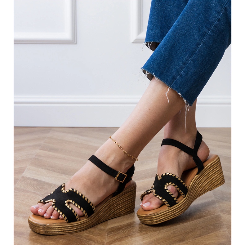 Crne sandale s vezom na rubovima crna 2