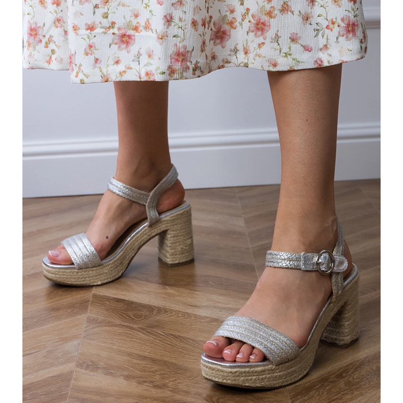 Silver Espadrilles sandale na poštu srebro 1