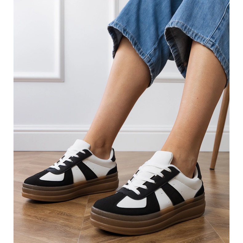 Ženske crne tenisice na platformu crno 1