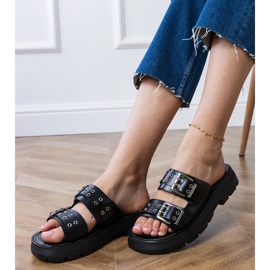 Crni ravni lepci s stezaljkama na prugama crna 2