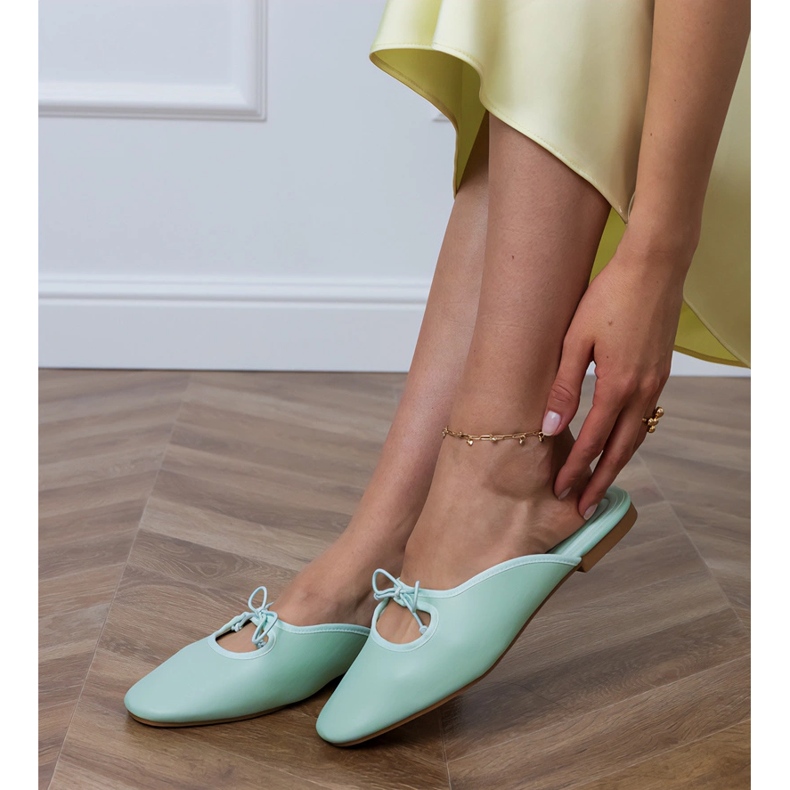 Zeleni okret -flops izgrađen na ravnom potplatu zelena 2