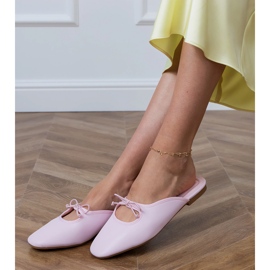 Pink Flip -flops izgrađen na ravnom potplatu ružičasta 2