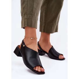 Maciejka Ženske kožne sandale na Maciejki 06975-01 crno 2
