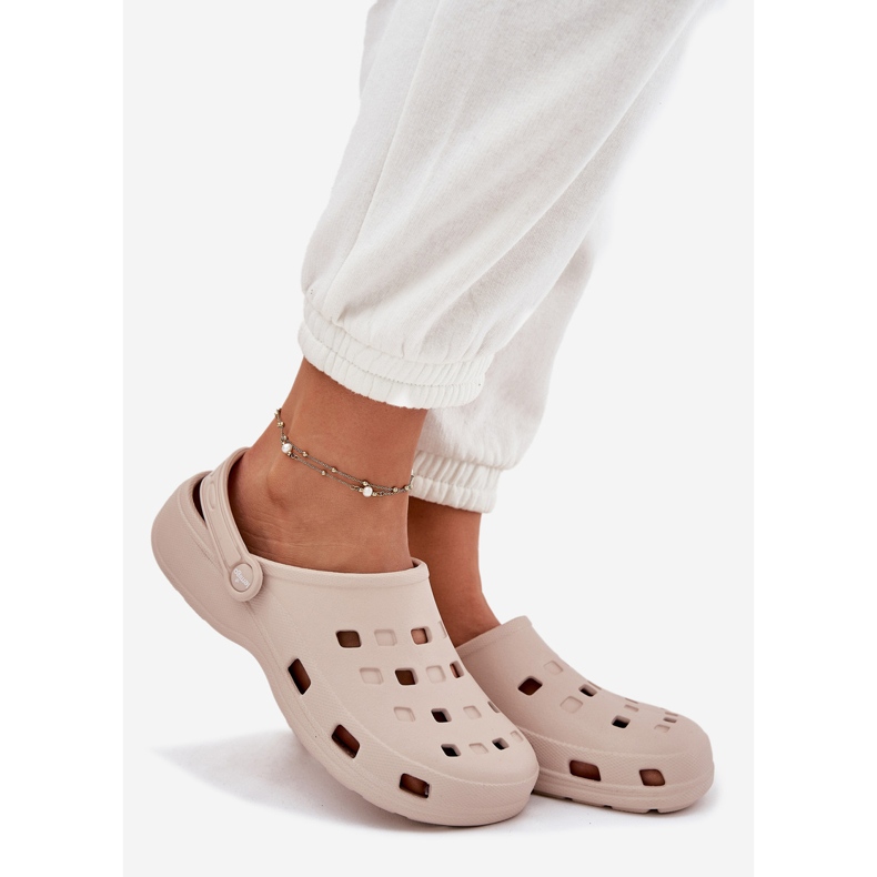 Lemigo 806 bež pjenasti flops 1