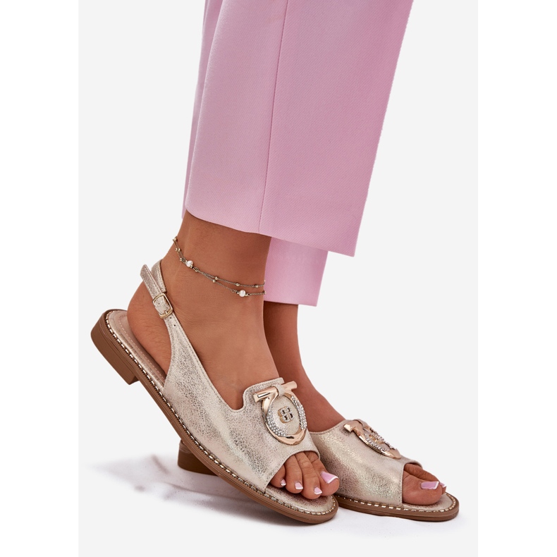 S.Barski Elegantne sandale s dekoracijom s ravnim petom S. Barski KV51-003 zlato zlatni 1