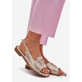 S.Barski Ženske sandale s ravnim petom s ukrasom S. Barski KV51-002 Zlato zlatni 1