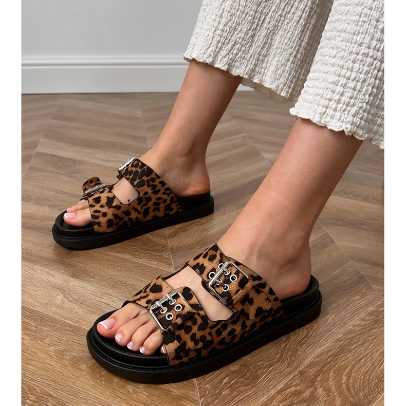 Leopard flip -flops s prugama bež 1