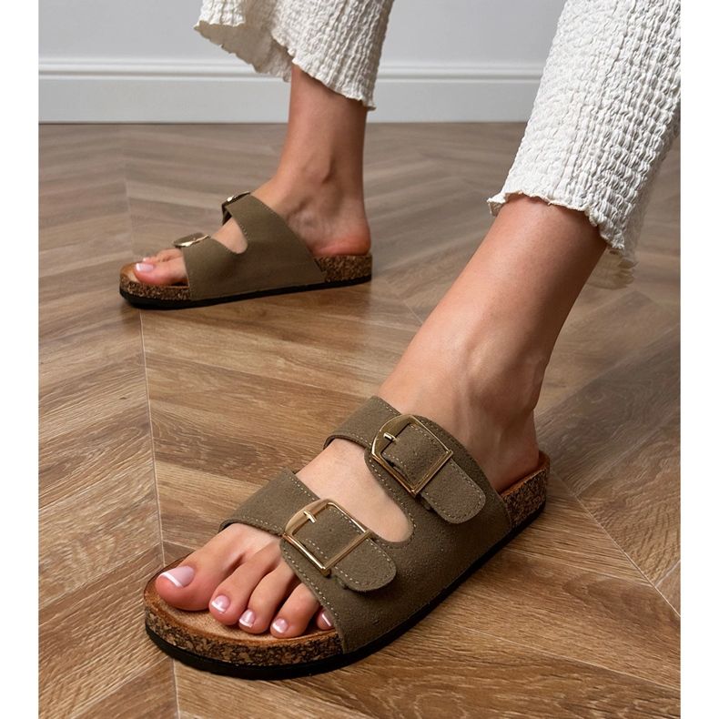 Zeleni prelepovi s stezaljkama na plutama zelena 2