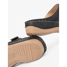 Seastar Papuče na niskom klinu s crnim stezaljkama crno 2