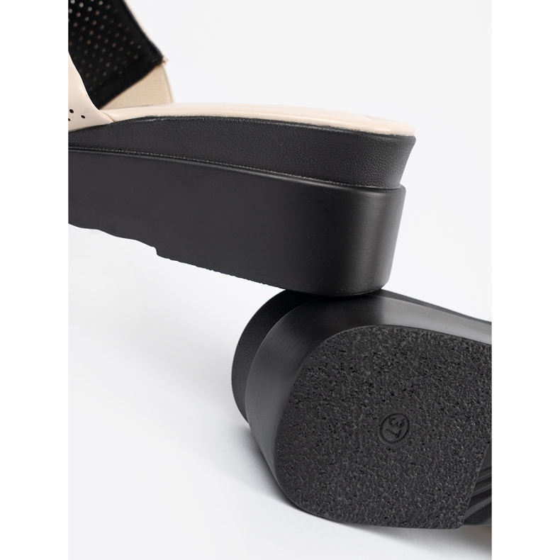 Seastar Ženske bež papuče na platformi 1