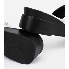 Seastar Bijeli otvoreni kalupi na platformi bijela 1