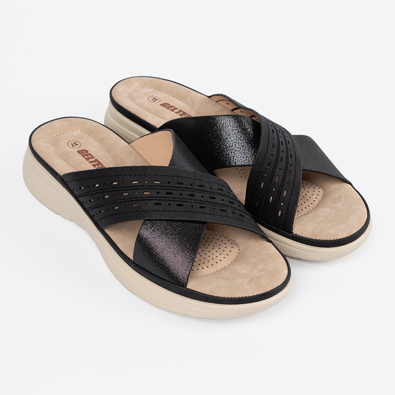 Crne papuče na platformi crna 1