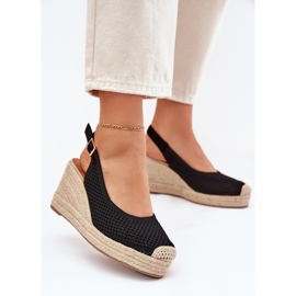 Ženske sandale za klin s crnom pletenicom crna 2