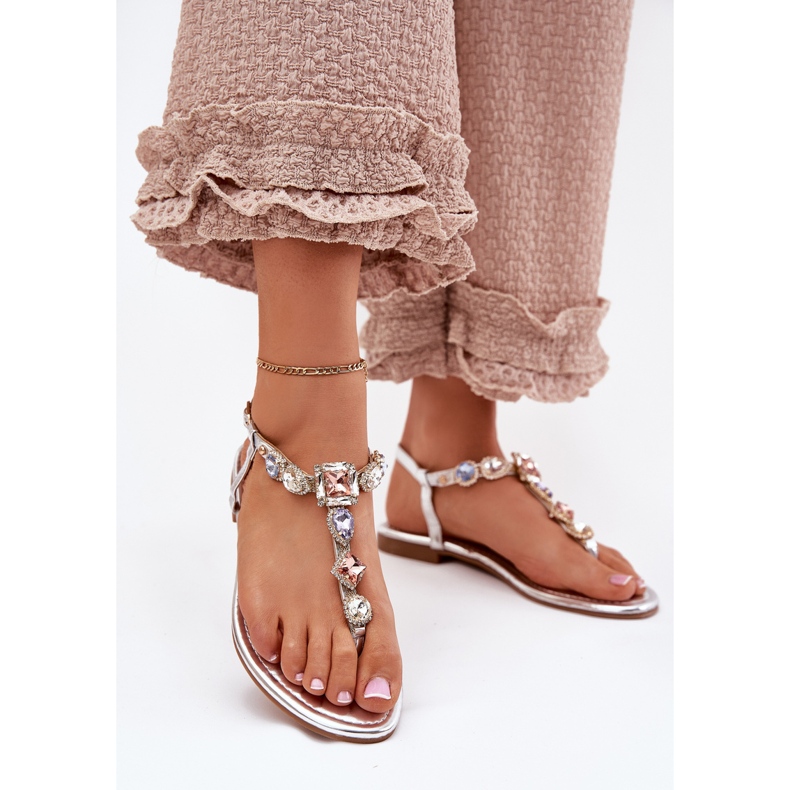 Ženske sandale s ravnim slovima sa srebrnim kristalima srebro 2