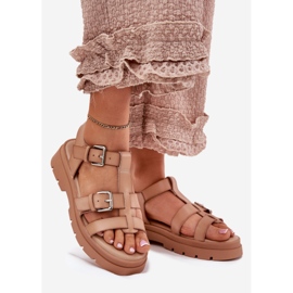 Ženske eko kožne sandale s kaki kopčama bež 1