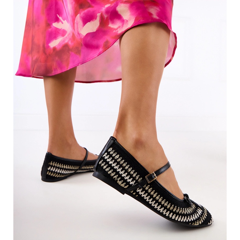 Crni materijal balerine s kopčom i lukom crno 1