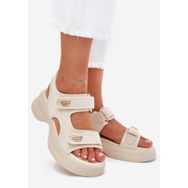 EVento Ženske sandale sa zlatnim detaljima bež 1