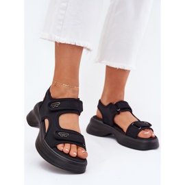 EVento Ženske sandale sa zlatnim detaljima crne crno 2