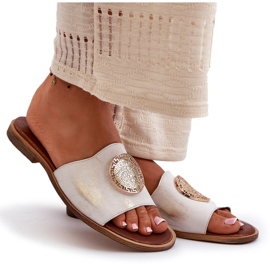 Zazoo 2938 Kožne japanke na ravnu petu sa zlatnim ukrasom, brušene bijela 4