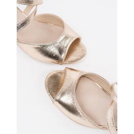 Goodin Zlatne sandale na niskom postu zlatna 1