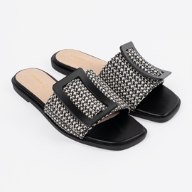 Goodin Tedeed zaviri na ravni crno -bijeli potplat 2