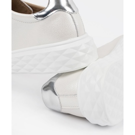 Bijele i srebrne tenisice s kožnim igle Sergio Leone bijela 1