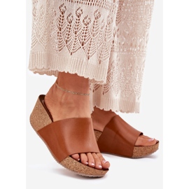 Zazoo 40291 Kožne ženske papuče na plutastim smeđim klinovima smeđa 1