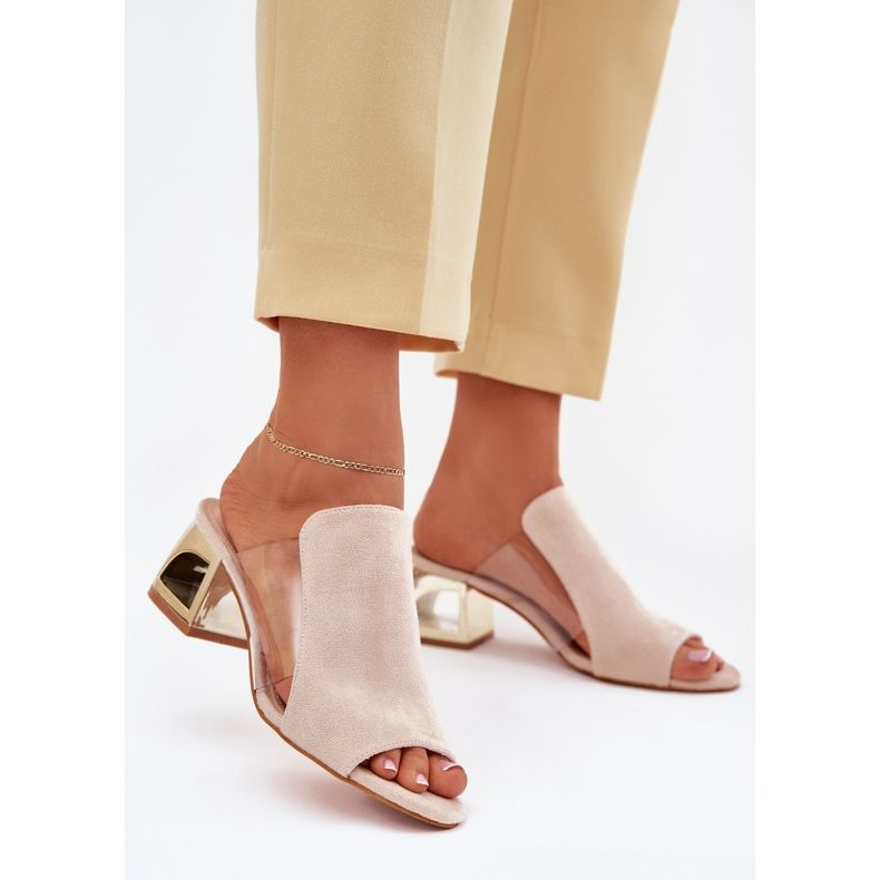 Ženski klip na zlatnom stupnu svjetlu bež 2