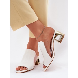 Ženski klip na pošti bijelo bijela 2