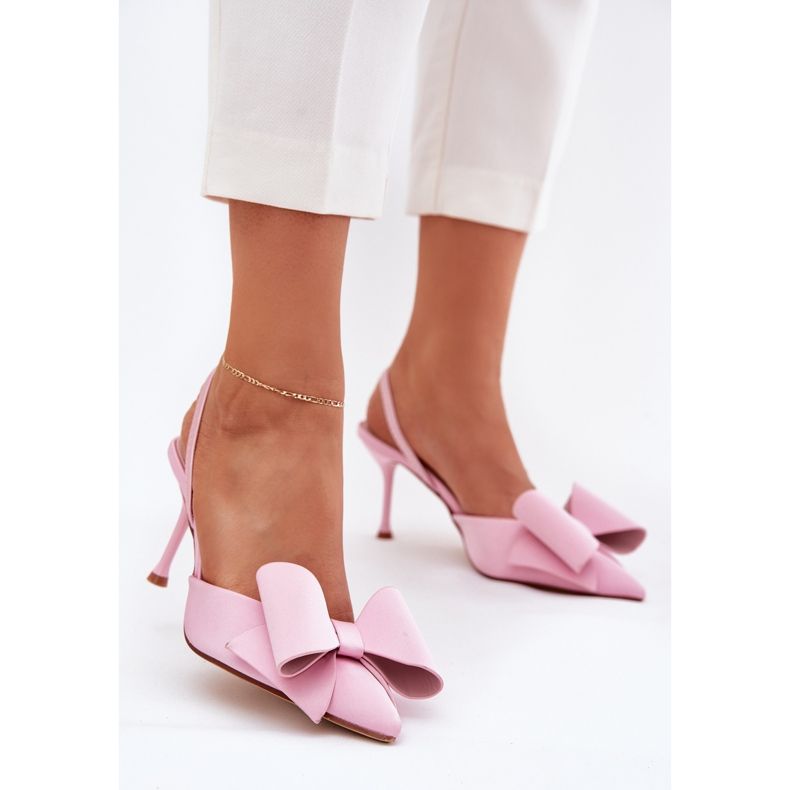 Visoke potpetice golim potpeticama i ružičastim lukom ružičasta 2