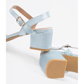 Plave sandale na stupu plava 2