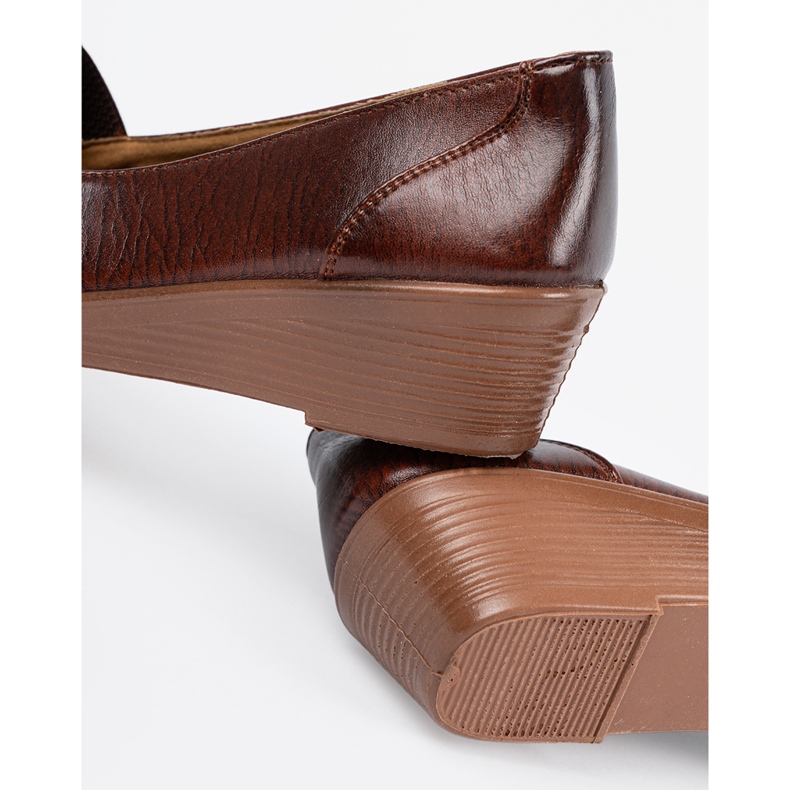 Shelvt Cipele na niskom klinu smeđa 1