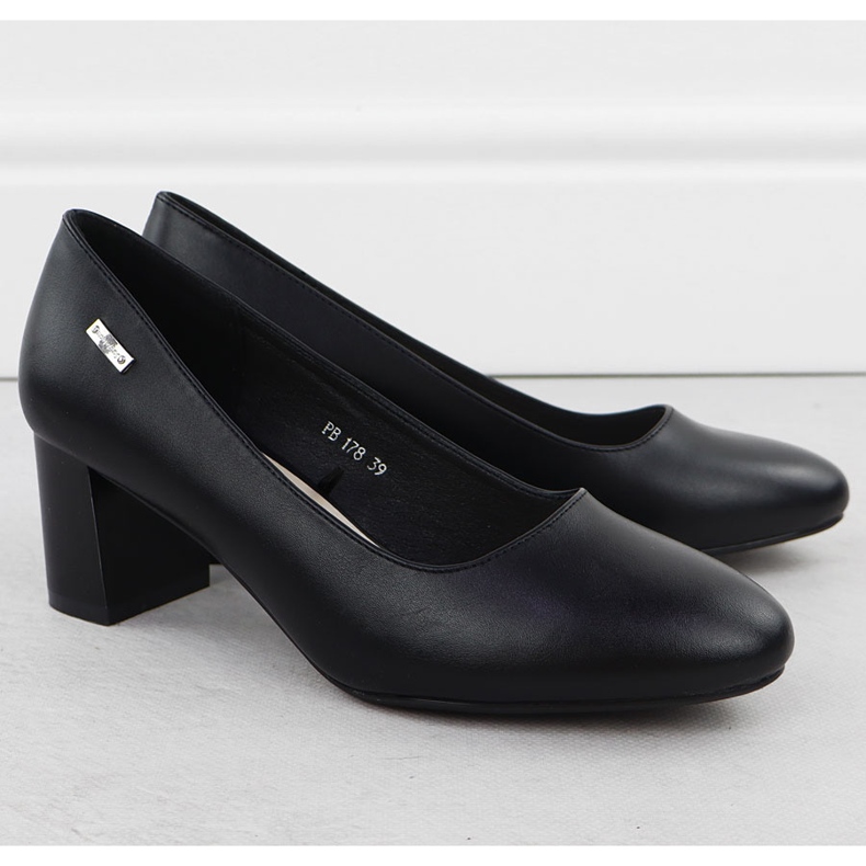 Pumpe na crnom Sergio Leone PB178 post 2