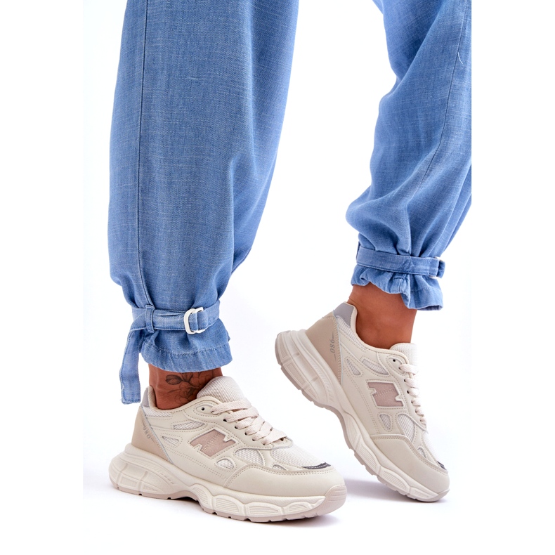 Ženske sportske cipele s bež mrežicom 4