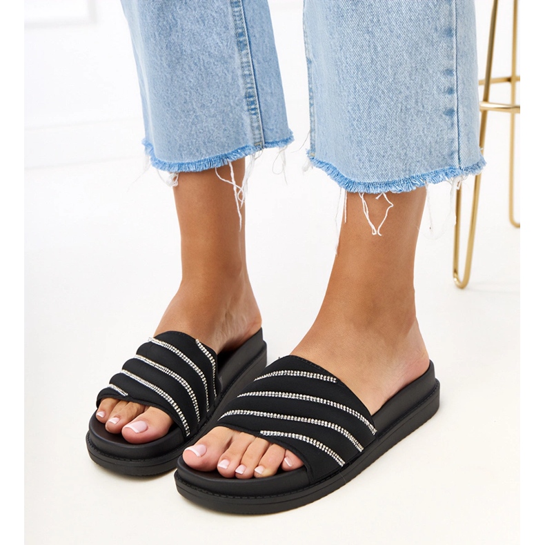 Crni flip lepci s kardon cirkonima crna 1