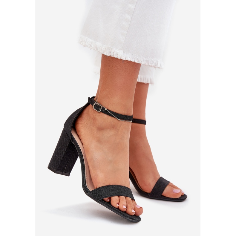 Boto Sjajne ženske sandale na crnoj kavini 1