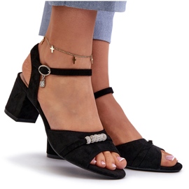 Vinceza Ženske eko-dijelske sandale na poštu s crnim ukrasima crna 4