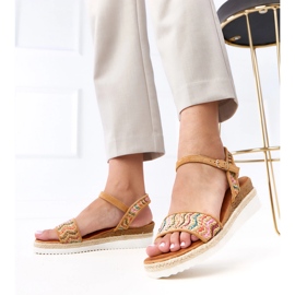 Smeđe sandale od kukiča smeđa 2