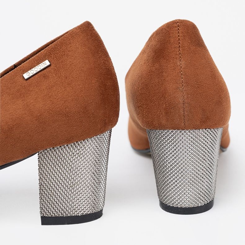 Goodin Smeđe pumpe s ukrasnom srebrnom petom smeđa 1