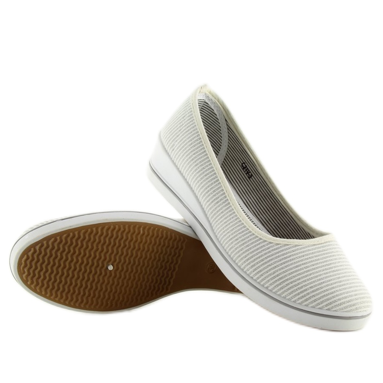 Srebrne balerinke na klin c21v Srebrne siva 2