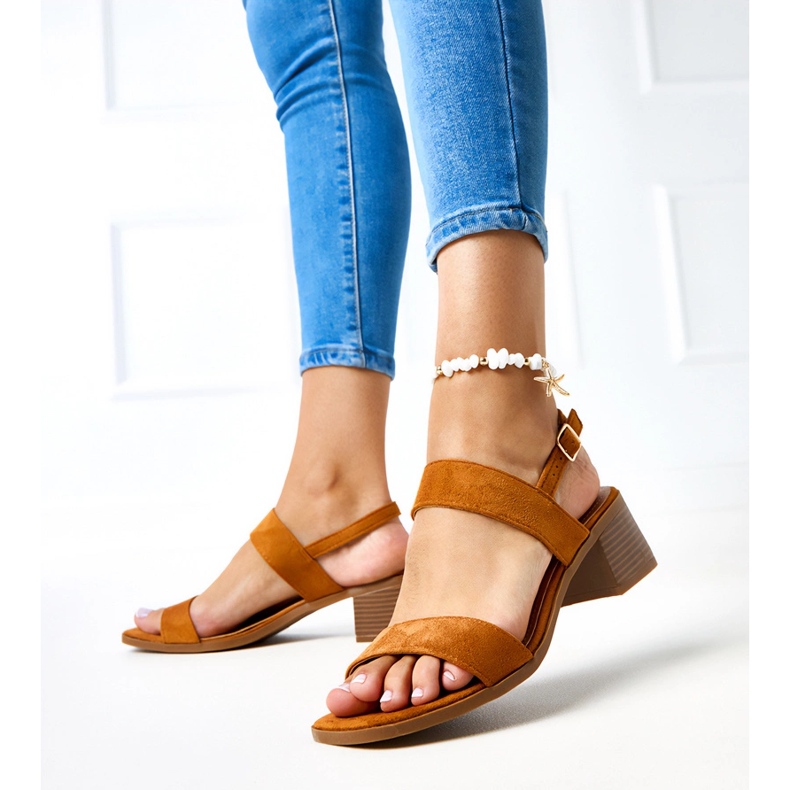 Smeđe sandale na Yakota Postu smeđa 1