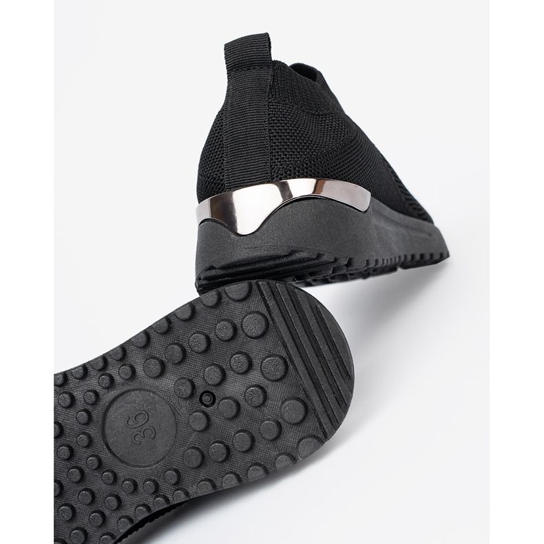 Shelvt Crne sportske cipele s mrežicom crno 1