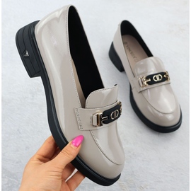 Ženske kožne cipele lakirane beige Vinceza 39957 bež 1