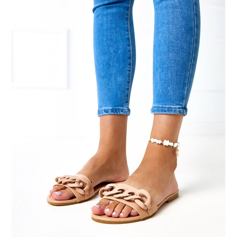 Smeđe japanke s mat lancem iz Aliyana bež 1