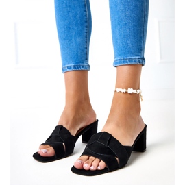 Crni klasični flip jarudi na pošti Risana Ekozamszu crna 2