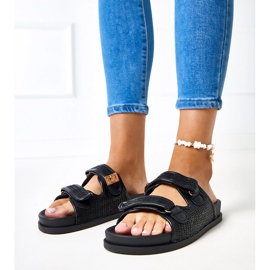 Crni zaklopke kukiča crna 1