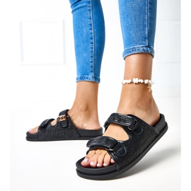 Crni zaklopke kukiča crna 2