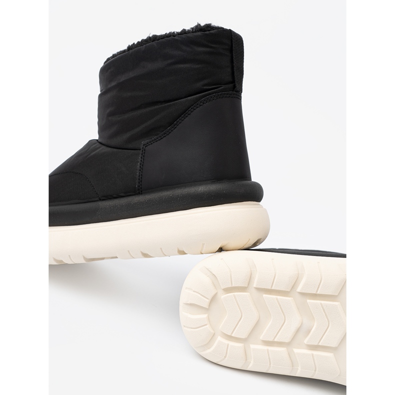 Shelvt Vodootporne čizme s snijegom s krznom unutrašnjošću crno 2