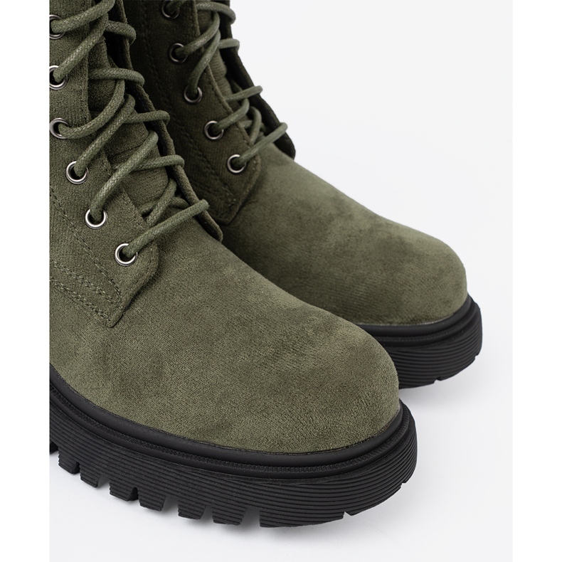 Shelvt Tamnozeleni radnici s gustim potplatom i vezanjem 1