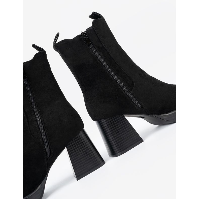 Shelvt Elegantne čizme na posta s fleksibilnim umetcima crna 2